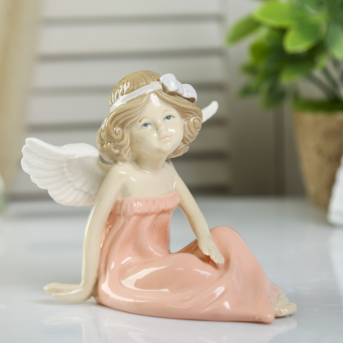 Сувенир "Девочка-ангел в цветном платье сидит" МИКС 11,7х14,3х12 см 