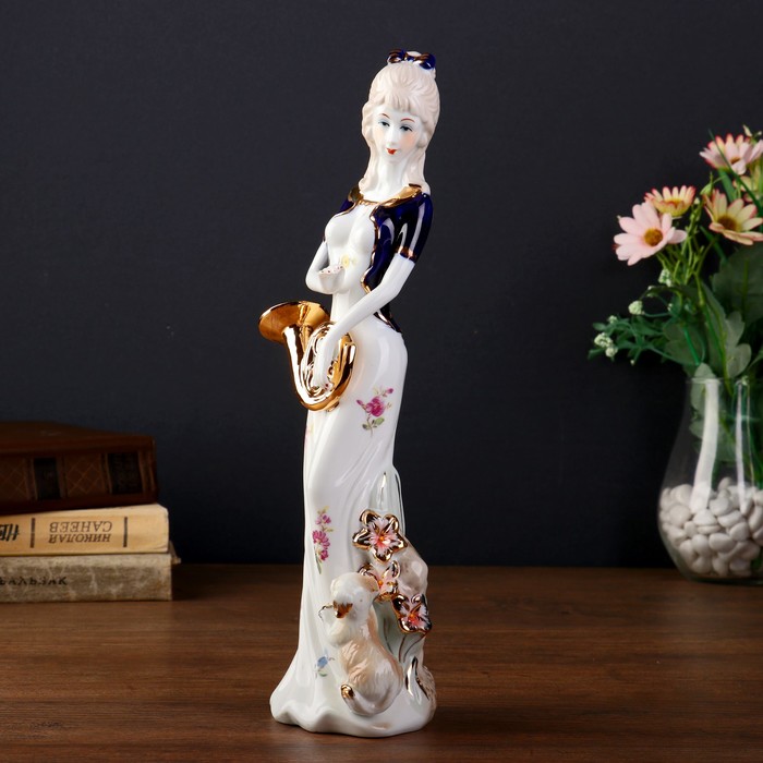 Сувенир керамика "Мадмуазель с трубой и собакой" 30х9х6,5 см 