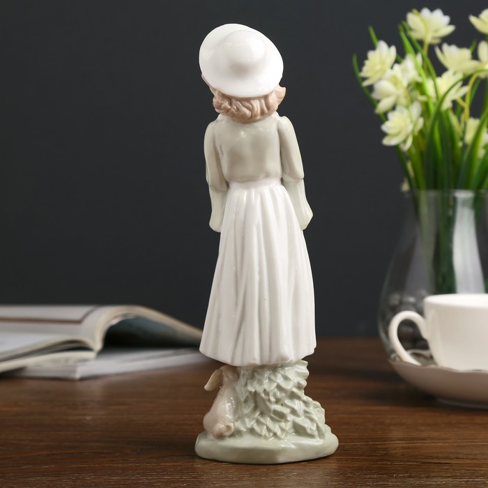 Сувенир керамика "Дама с зонтиком" 22,5х8,5х7,5 см 