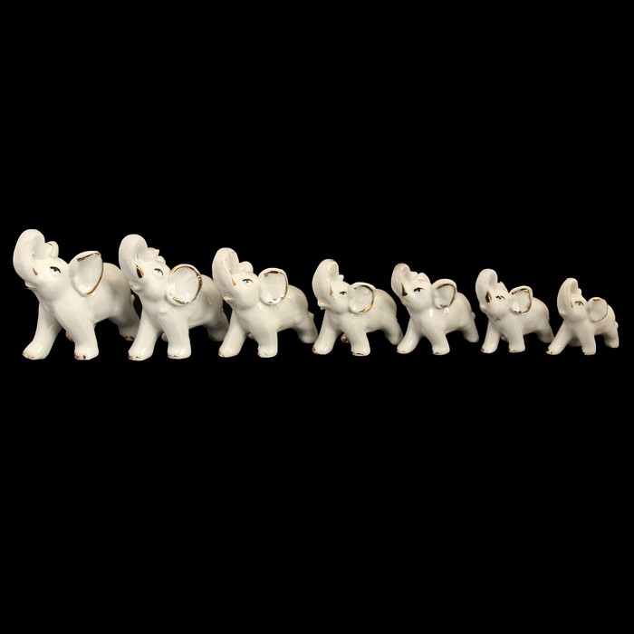 Сувенир керамика "Семейство слонов" набор 7 шт белые с золотом 16,5х24,5х5 см 