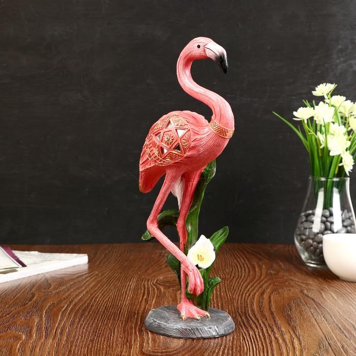 Сувенир полистоун "Розовый фламинго на одной ноге с каллой" 31х12х9 см 