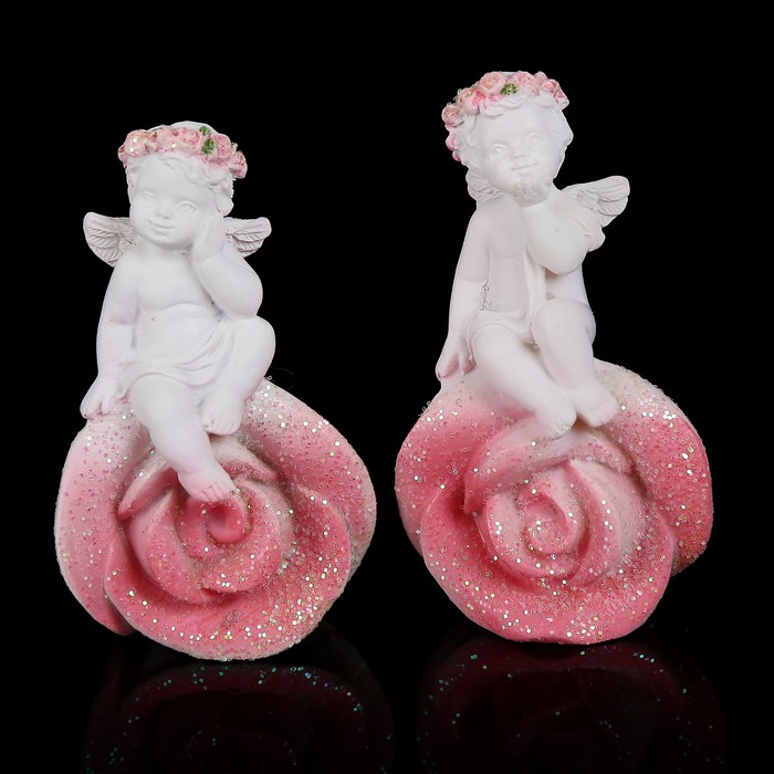 Сувенир полистоун "Ангел в розовом веночке на бутоне розы" МИКС 6,3х3,5х3 см 