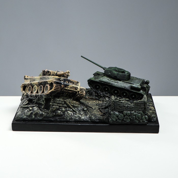 Сувенир "Бой танков №5 (Т-34 +Тигр)" рисованный 