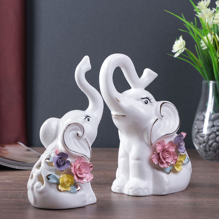 Сувенир керамика "Слоны с цветными розами" белый набор 2 шт 18,5х14х8,5 см 
