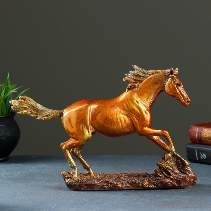 Фигура "Конь бегущий" бронза, 32х22см 