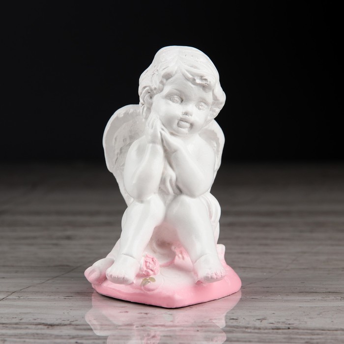 Статуэтка "Ангел на сердечке 1" с розовой отделкой 