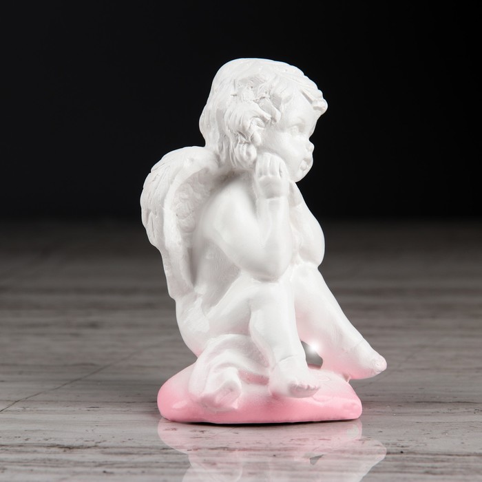 Статуэтка "Ангел на сердечке 1" с розовой отделкой 
