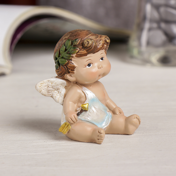 Сувенир полистоун "Ангел-малыш с листиком в волосах с сердцем/стрелой" МИКС 6,5х6х4,5 см 