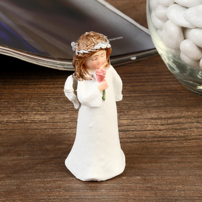 Сувенир полистоун "Ангел в белоснежном платье с веночком на голове" МИКС 7,5х3,3х3 см 