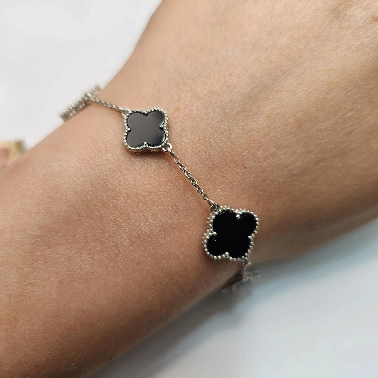 Браслет Deimantas 110491760 18р 6,22гр.