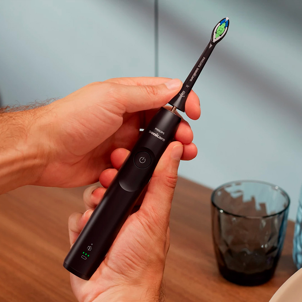Звуковая зубная щетка Philips Sonicare 5300 HX7101/01 - фото 4