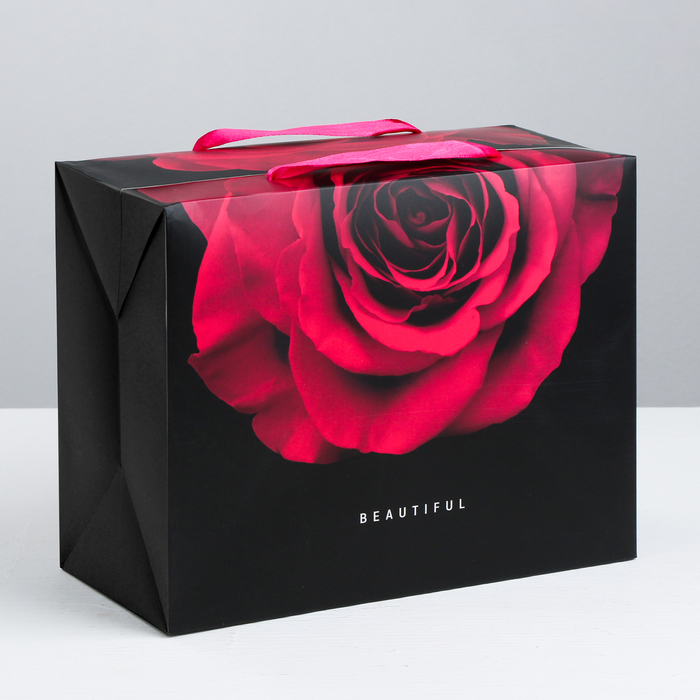 Пакет—коробка Beautiful, 23 × 18 × 11 см 