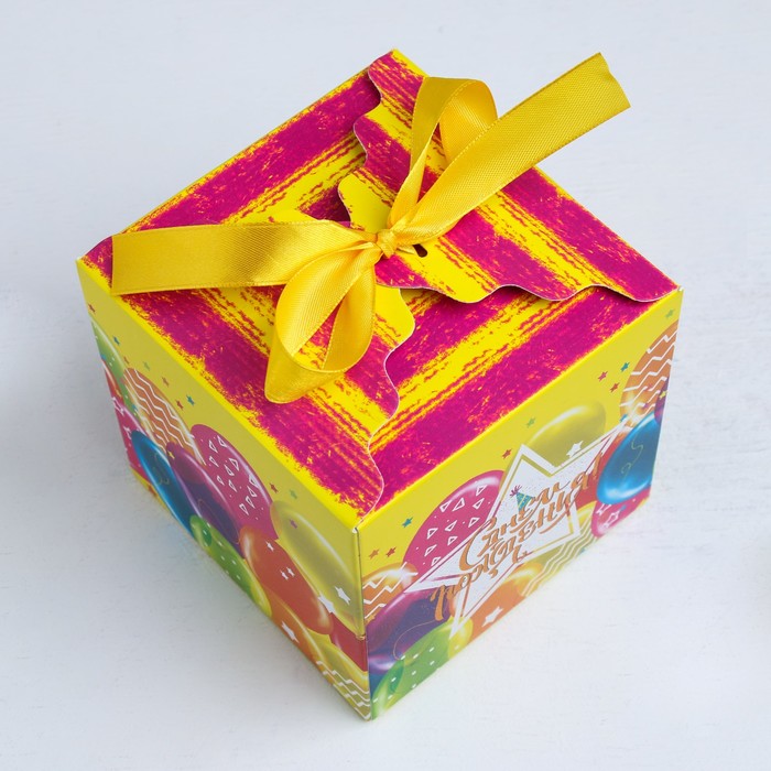 Складная коробка «С Днём Рождения», 25 × 25 × 25 см 