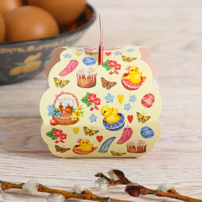 Пасхальная коробочка для яйца «Пасхальный паттерн», 7.3 см×7.5 см×10 см 