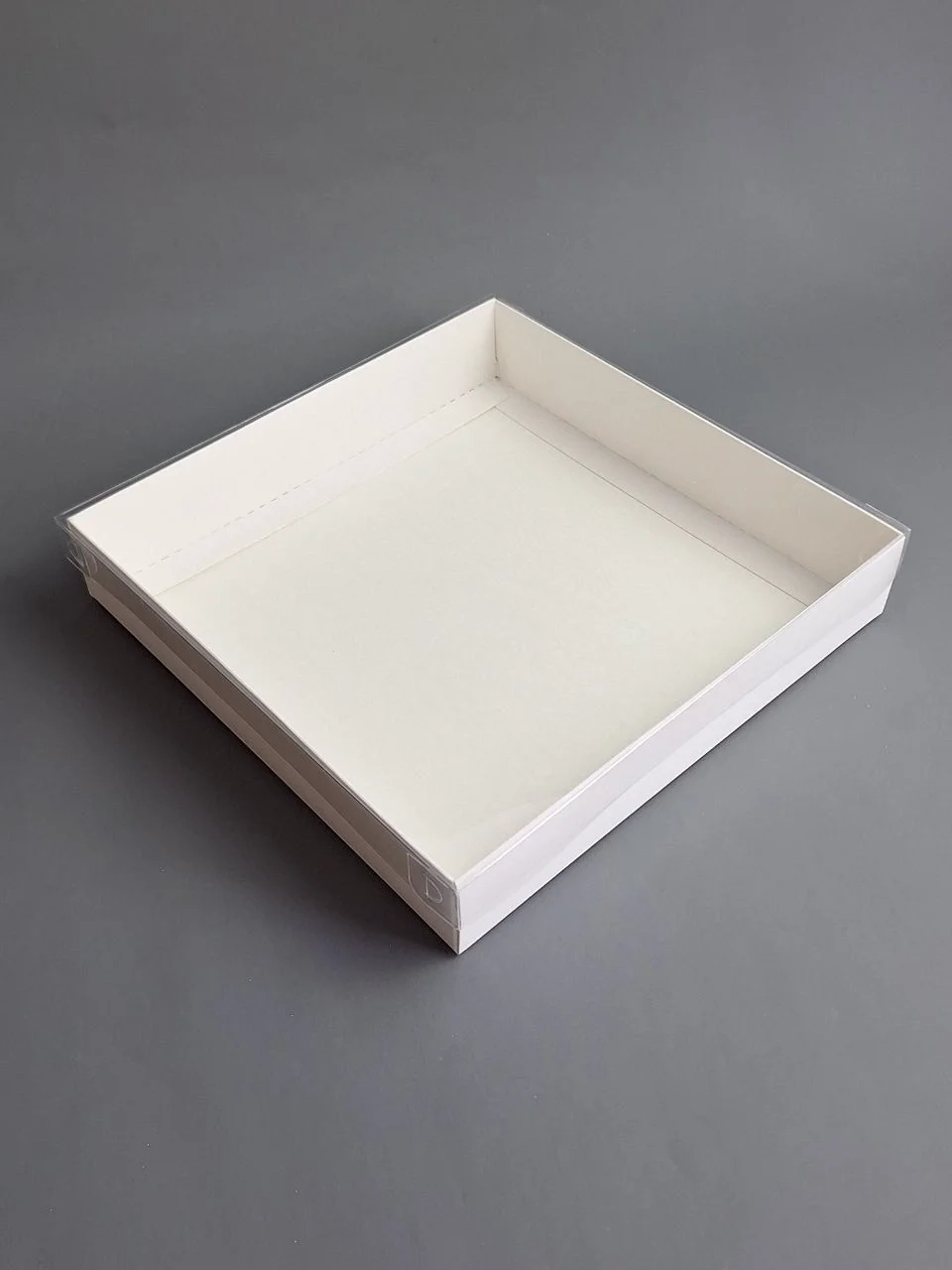 Коробка Box.kz 22х22х4см 5шт белая 