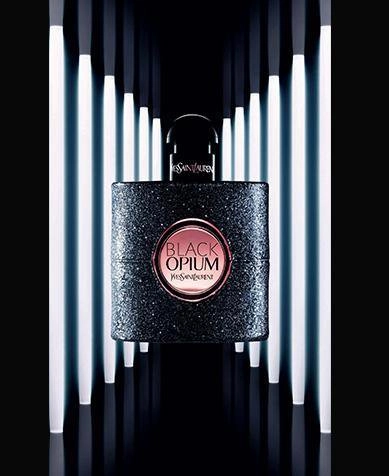 Парфюмированная вода Yves Saint Laurent Black Opium 50мл 