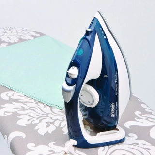 Утюг Gorenje SIH2600BLC