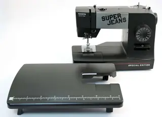 Швейная машина Toyota Super Jeans 15PE