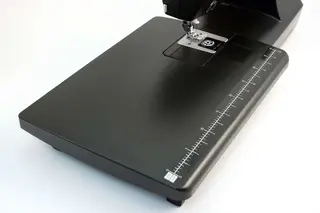 Швейная машина Toyota Super Jeans 15PE