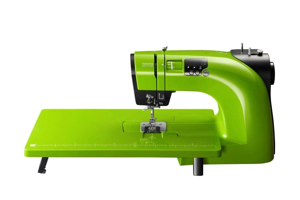 Швейная машина со столиком Toyota Oekaki 50 LG