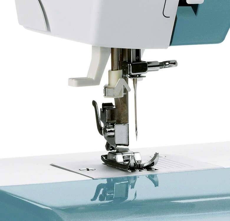 Швейная машина Bernette Milan 3 - фото 5