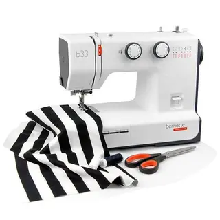 Швейная машина Bernette B33