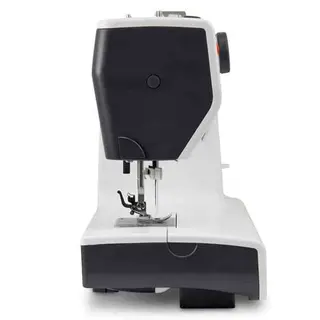 Швейная машина Bernette B33