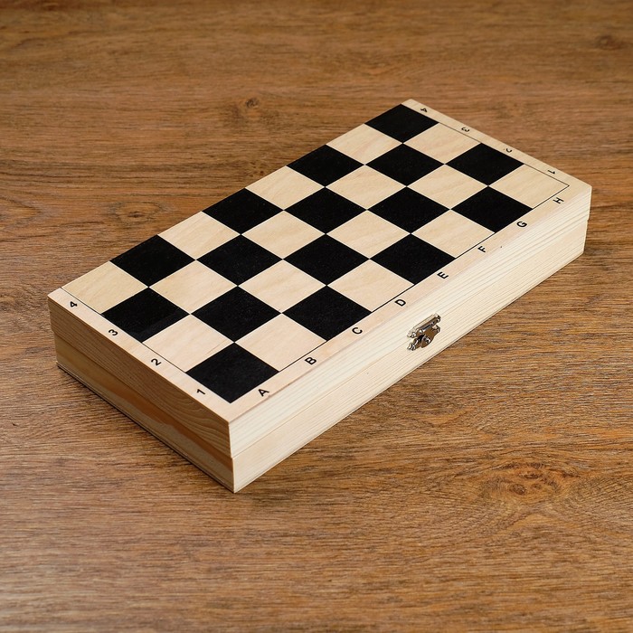 Шахматы (доска дерево 30х30 см, фигуры пластик, король h=6,5 см) 