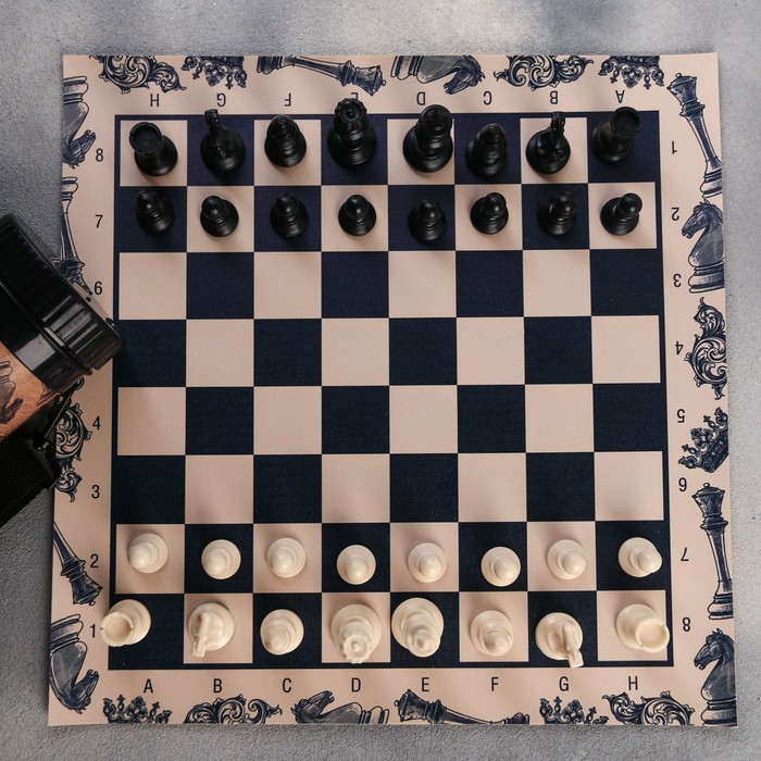 Шахматы в тубусе «Лучшему из лучших», р-р поля 33 × 33 см 