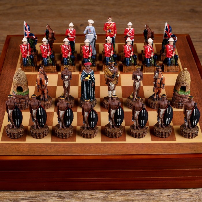 Шахматы сувенирные "Племенные разборки" (доска 36х36х6 см, h=8 см, h=6 см) 