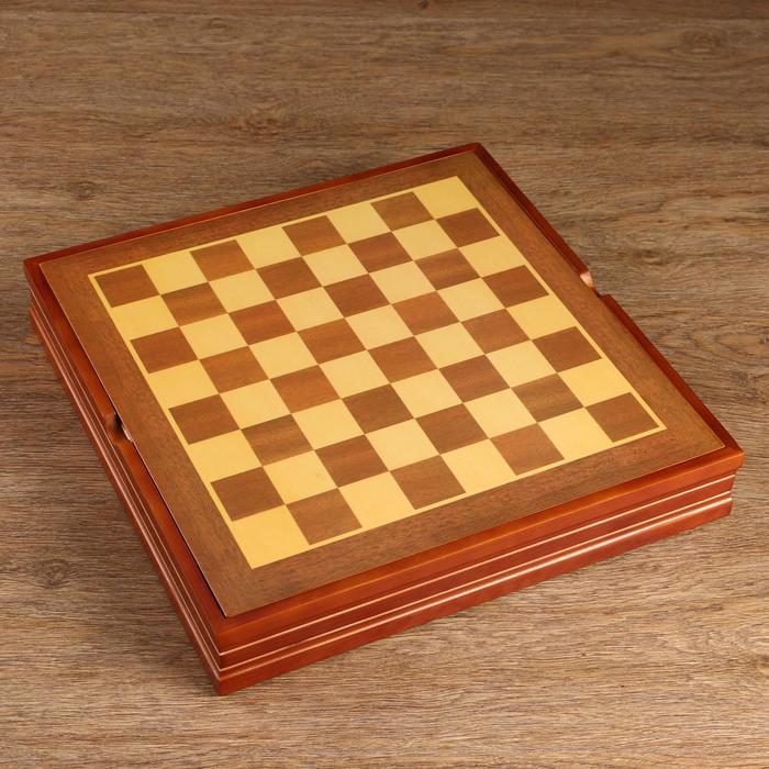 Шахматы "Рыцарские" h короля=7 см, пешки=6 см. d=2 см, 36х36 см 