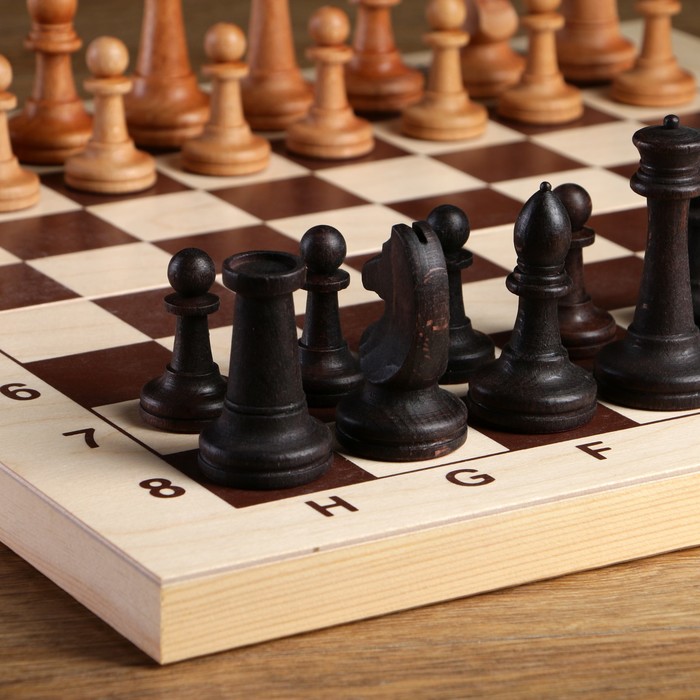 Шахматные фигуры "Российские", утяжеленные (король h=10.5 см, пешка h=5.2 см, бук) 