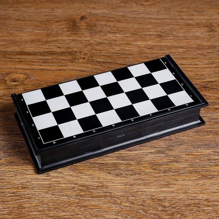 Шахматы, 19х19 см, в коробке 