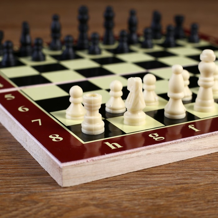 Игра настольная "Шахматы", доска дерево 24х24 см микс 