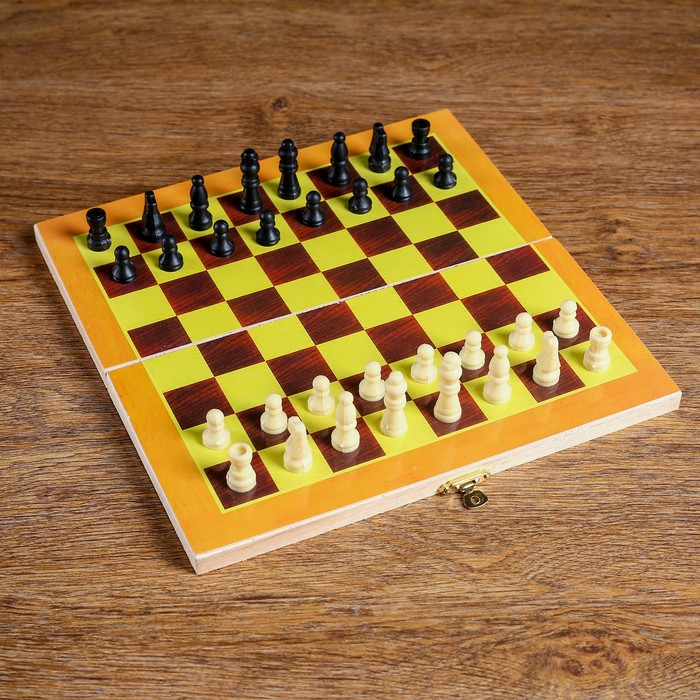 Шахматы "Тульпа", (фигуры дерево, доска дерево 24х24 см) 