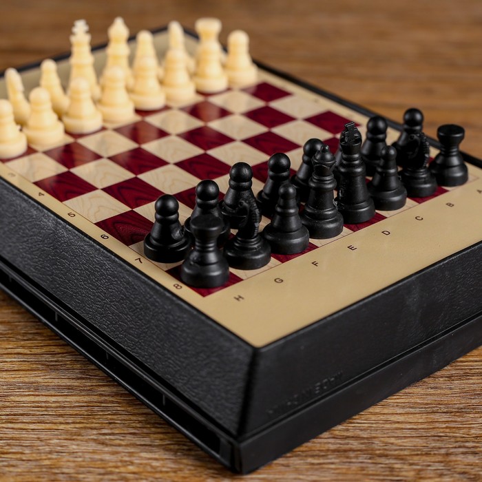 Шахматы "Флеш", (шахматы пластик на магните, поле 17х12 см)  микс 