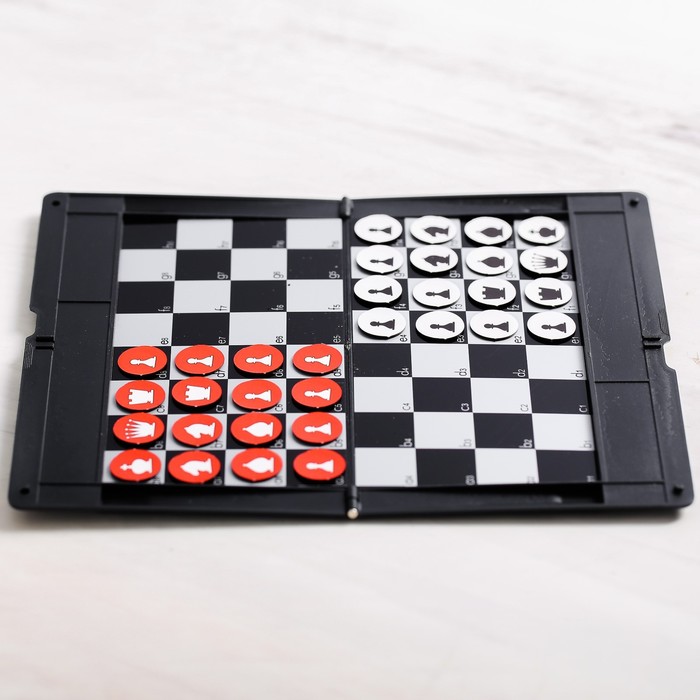 Игра в дорогу - шахматы «Каждый ход», р-р магнитного поля 17 × 10 см 