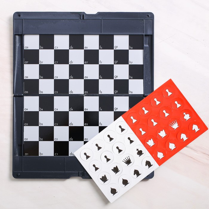 Игра в дорогу - шахматы «Каждый ход», р-р магнитного поля 17 × 10 см 