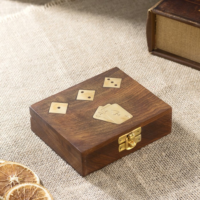 Сувенирный набор "Колода карт и игральные кубики" 12,5х10,5х3,7 см 