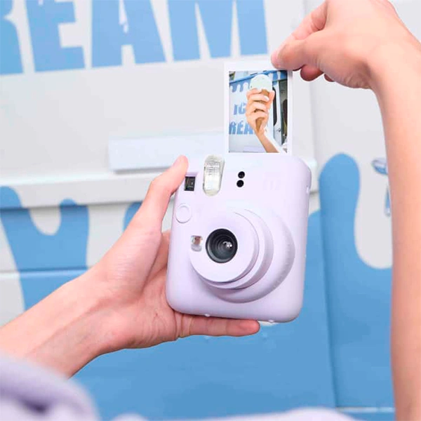 Фотокамера FujiFilm Instax Mini 12 bundle 10 Clay White - фото 10