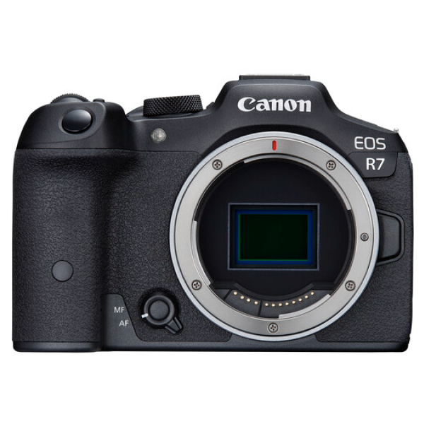 Системная фотокамера Canon EOS R7 Body