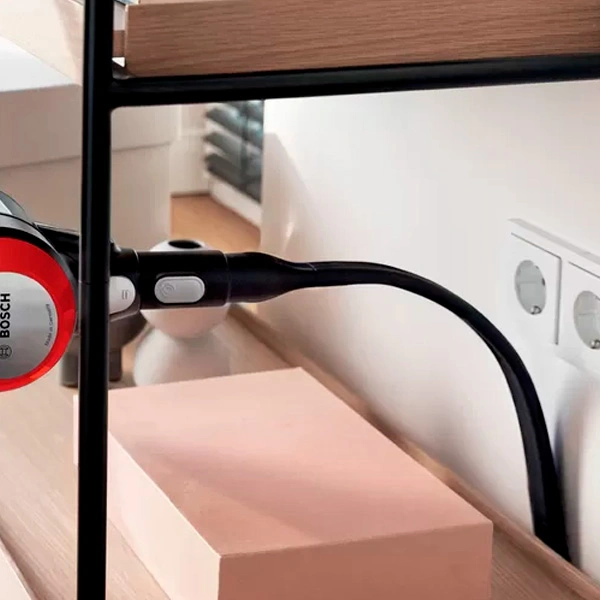 Пылесос Bosch BBS711ANM - фото 17