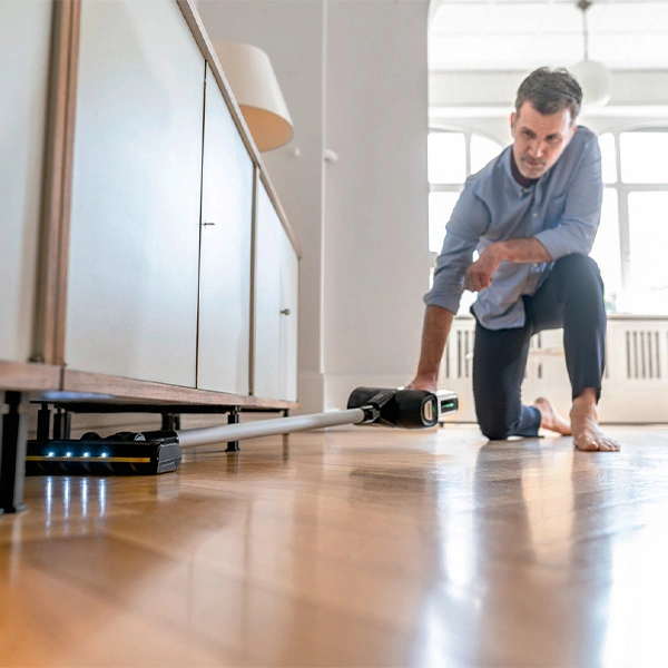 Вертикальный пылесос Karcher VC 7 Signature Line  (1.198-750.0) - фото 4