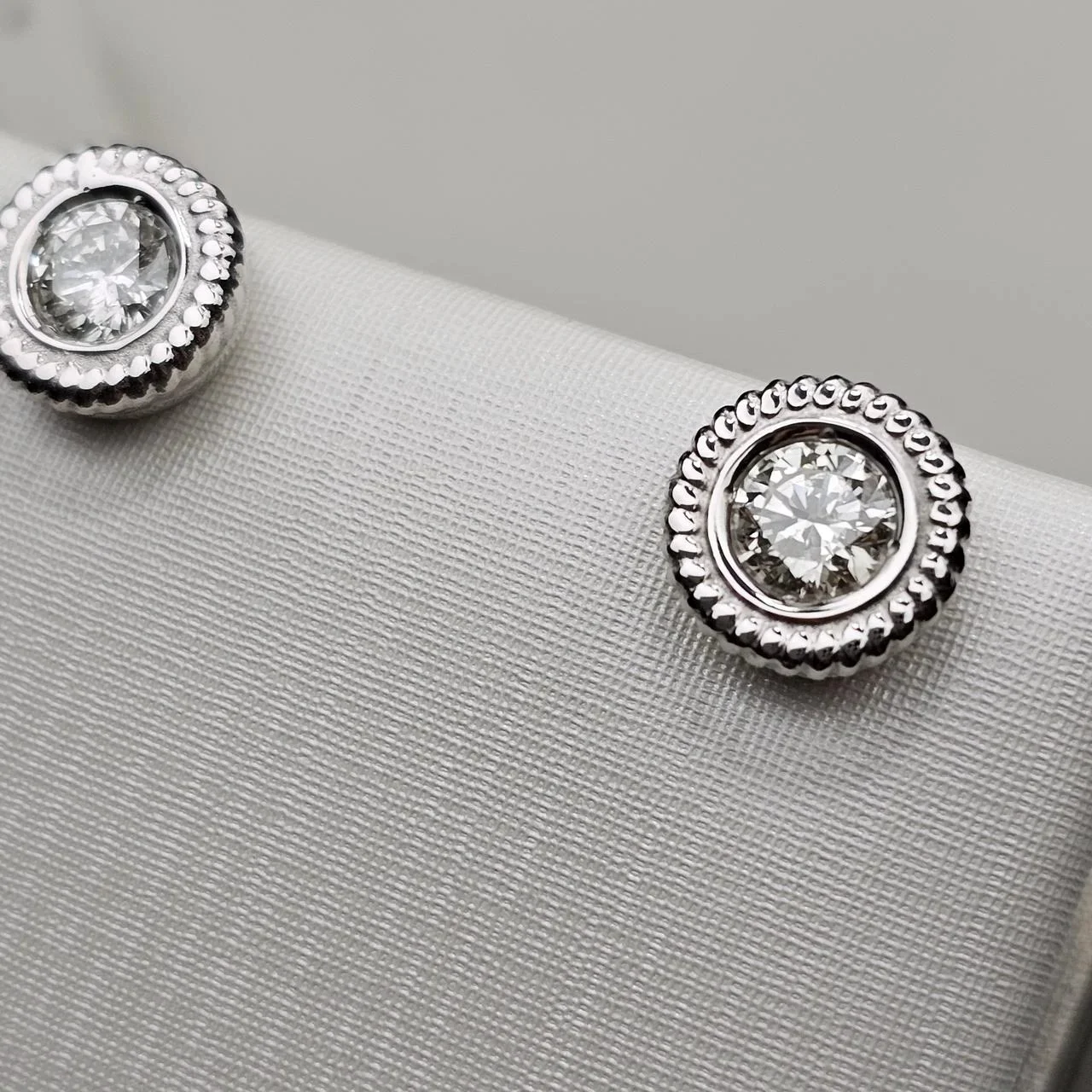 Серьги Deimantas 113848906 0,88ct.  - фото 3