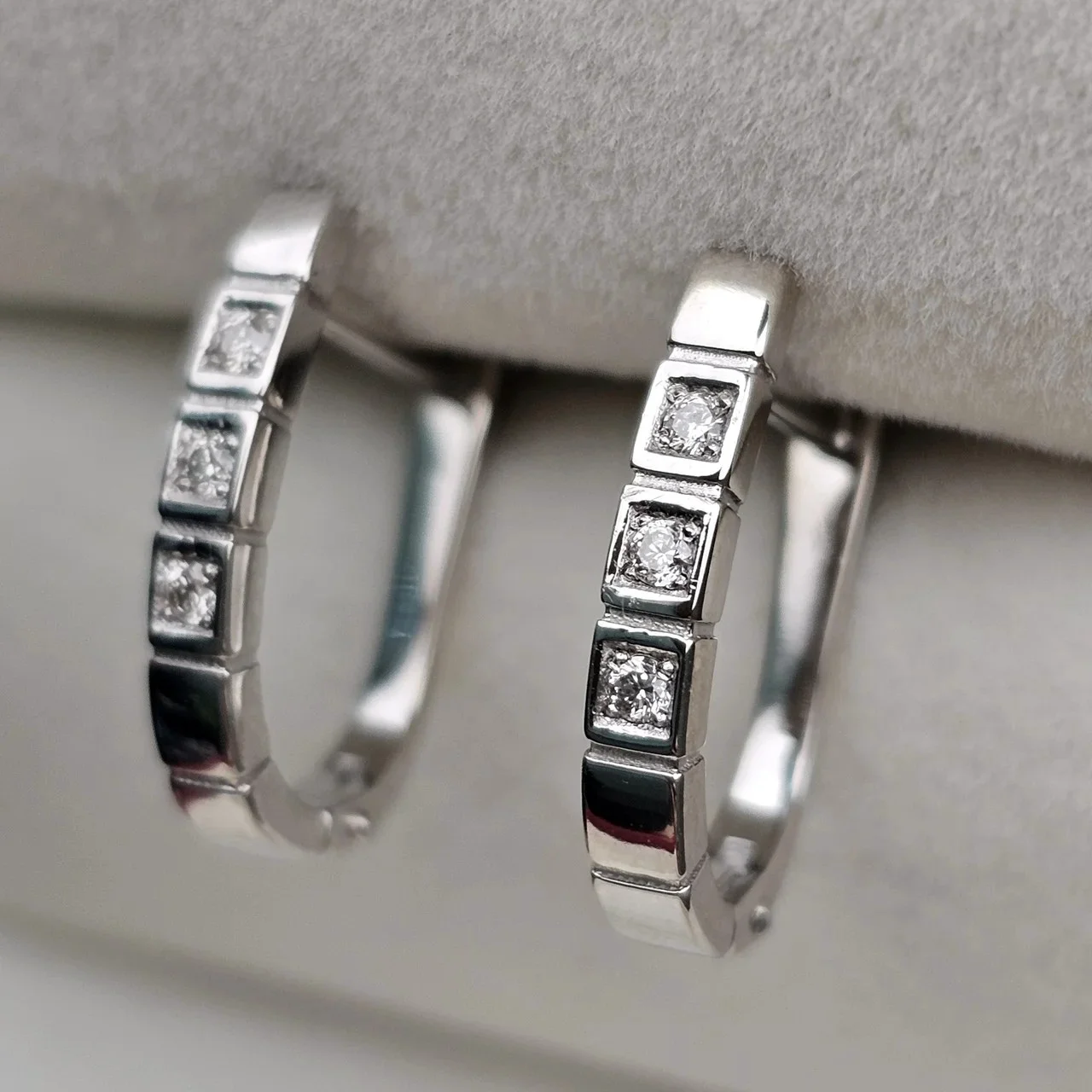 Серьги Deimantas 112615829 2,38гр 0,09ct.  - фото 3
