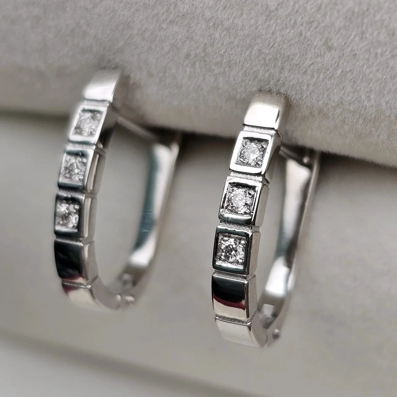 Серьги Deimantas 112615829 2,38гр 0,09ct.  - фото 3