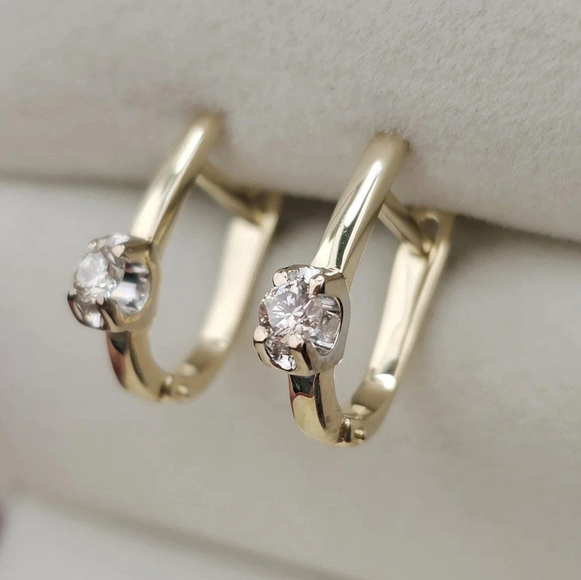 Серьги Deimantas 107571943 2,58гр 0,26ct. 