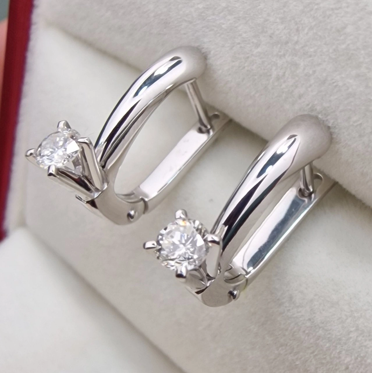 Серьги Deimantas 102926582 3,83гр 0,34ct. 