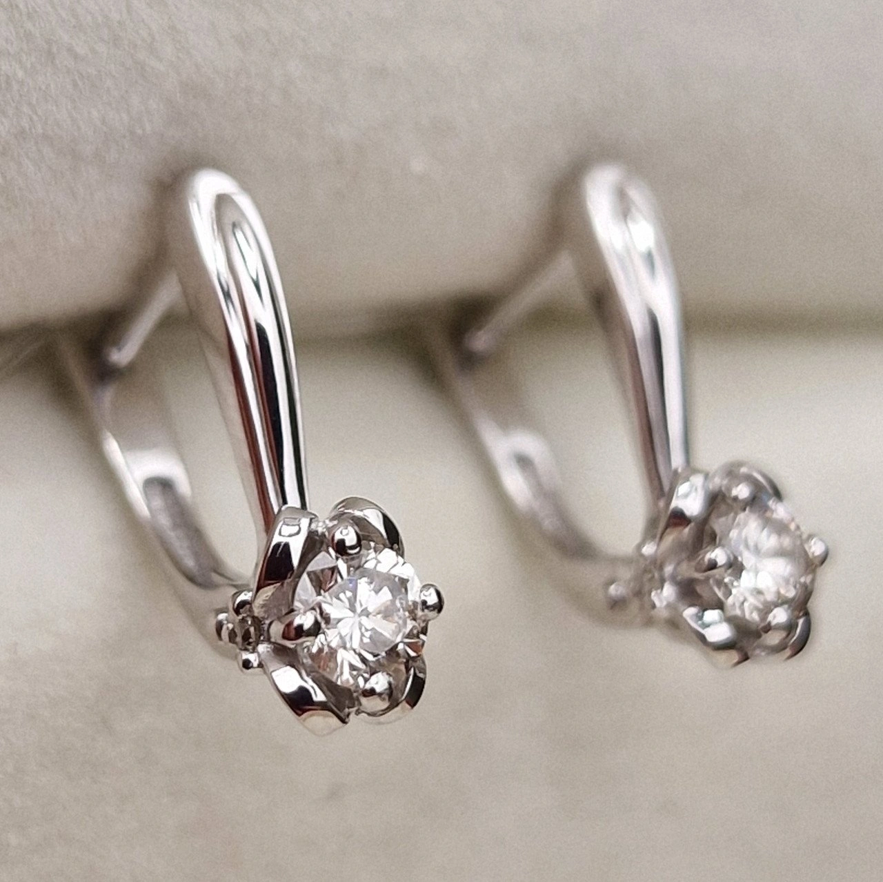 Серьги Deimantas 98702873 1,88гр 0,38ct. 