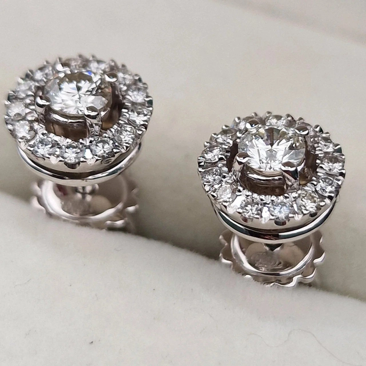 Серьги Deimantas 106724096 4,48гр 0,96ct. 